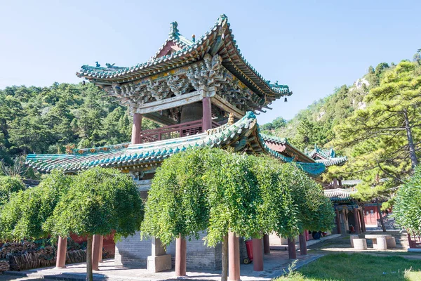 Shanxi, China - Sept 12 2015: Duofu tempel. een beroemde historische site in Taiyuan, Shanxi, China. — Stockfoto