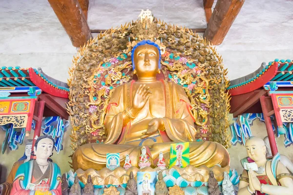 Wubian 寺で仏の彫像の山西省、中国 - 2015 年 9 月 7 日:待遇、山西省、中国で有名な史跡. — ストック写真