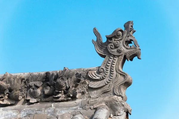 SHANXI, CHINA -  Sept 05 2015: Roof at Wang Family Courtyard. a famous historic site in Lingshi, Jinzhong, Shanxi, China. — Stock Photo, Image