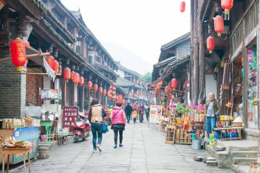 Sichuan, Çin - Mar 28 2015: Zhaohua antik kenti. ünlü tarihi bir site Guangyuan, Sichuan, Çin.