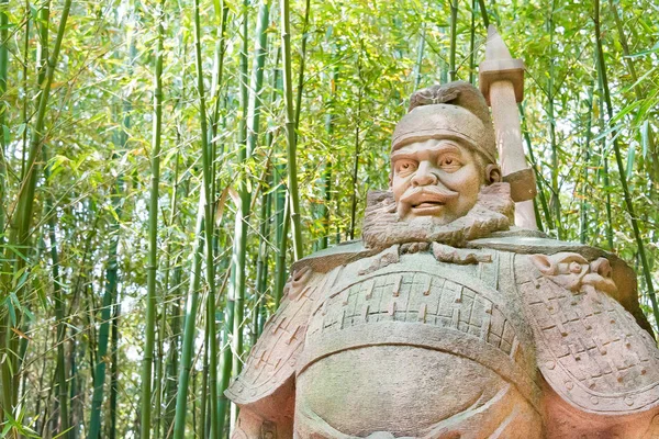 SICHUAN, CHINA - 28 de março de 2015: Estátua Zhang Fei na Cidade Antiga de Zhaohua. um local histórico famoso em Guangyuan, Sichuan, China . — Fotografia de Stock