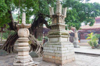 Fujian, Çin - 27 Aralık 2015: Pagoda Kaiyuan Tapınağı'nda. ünlü tarihi bir site Quanzhou, Fujian, Çin.