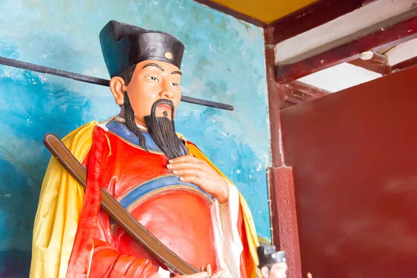Фудзян, Китай - 29 декабря 2015: Статуя Цай Сян в храме Цай Сян. Знаменитое историческое место в китайском городе Цюйчжоу, провинция Фуцзянь . — стоковое фото