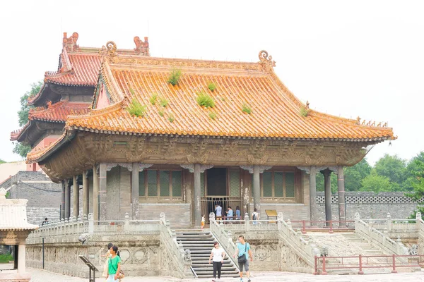 Liaoning, Κίνα - 31 Ιουλ 2015: Zhaoling τάφος του Dynasty(Unesco World Heritage site) το Qing. διάσημο ιστορικό χώρο στο Shenyang, Liaoning, Κίνα. — Φωτογραφία Αρχείου