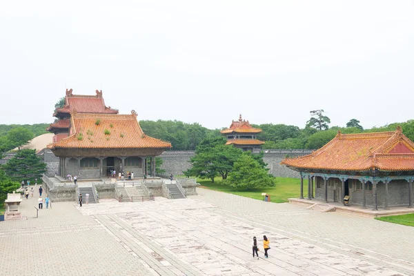 LIAONING, CINA - 31 lug 2015: Tomba Zhaoling della dinastia Qing (patrimonio mondiale dell'UNESCO). un famoso sito storico a Shenyang, Liaoning, Cina . — Foto Stock