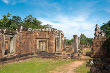 Siem Reap, Kamboçya - 11 Aralık 2016: Doğu Mebon Angkor içinde. bir ünlü Ören (Unesco Dünya Mirası) Angkor, Siem Reap, Kamboçya.