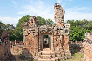 Siem Reap, Kamboçya - 11 Aralık 2016: Doğu Mebon Angkor içinde. bir ünlü Ören (Unesco Dünya Mirası) Angkor, Siem Reap, Kamboçya.