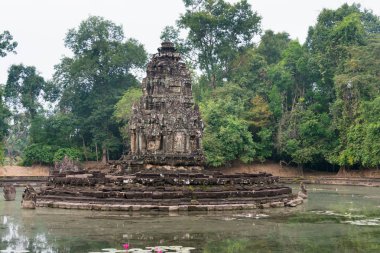 Siem Reap, Kamboçya - 13 Aralık 2016: Neak Stan Angkor içinde. bir ünlü Ören (Unesco Dünya Mirası) Angkor, Siem Reap, Kamboçya.