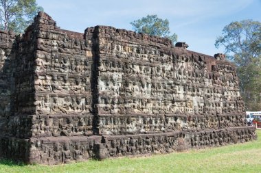 Siem Reap, Kamboçya - 10 Aralık 2016: Teras, Angkor Thom cüzzamlı Kral yardım. bir ünlü Ören (Unesco Dünya Mirası) Angkor, Siem Reap, Kamboçya.