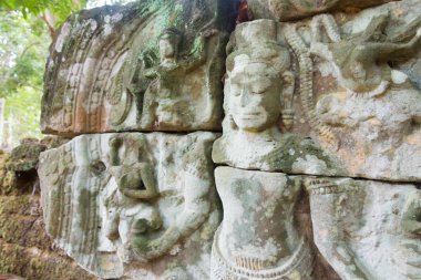 Siem Reap, Kamboçya - 13 Aralık 2016: Angkor Krol Ko yardım. bir ünlü Ören (Unesco Dünya Mirası) Angkor, Siem Reap, Kamboçya.