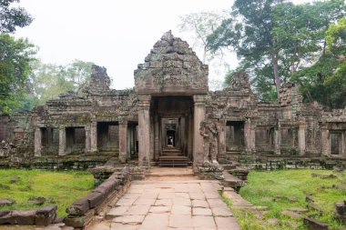 Siem Reap, Kamboçya - 13 Aralık 2016: Angkor Preah Khan yardım. bir ünlü Ören (Unesco Dünya Mirası) Angkor, Siem Reap, Kamboçya.