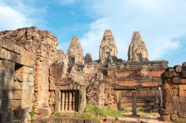 Siem Reap, Kamboçya - 11 Aralık 2016: Pre Rup Angkor içinde. bir ünlü Ören (Unesco Dünya Mirası) Angkor, Siem Reap, Kamboçya.
