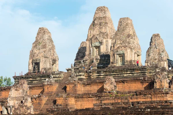 Siem Reap, Cambodia - Dec 11 2016: Pre Rup i Angkor. en berömd historisk plats (Unesco världsarv) i Angkor, Siem Reap, Kambodja. — Stockfoto