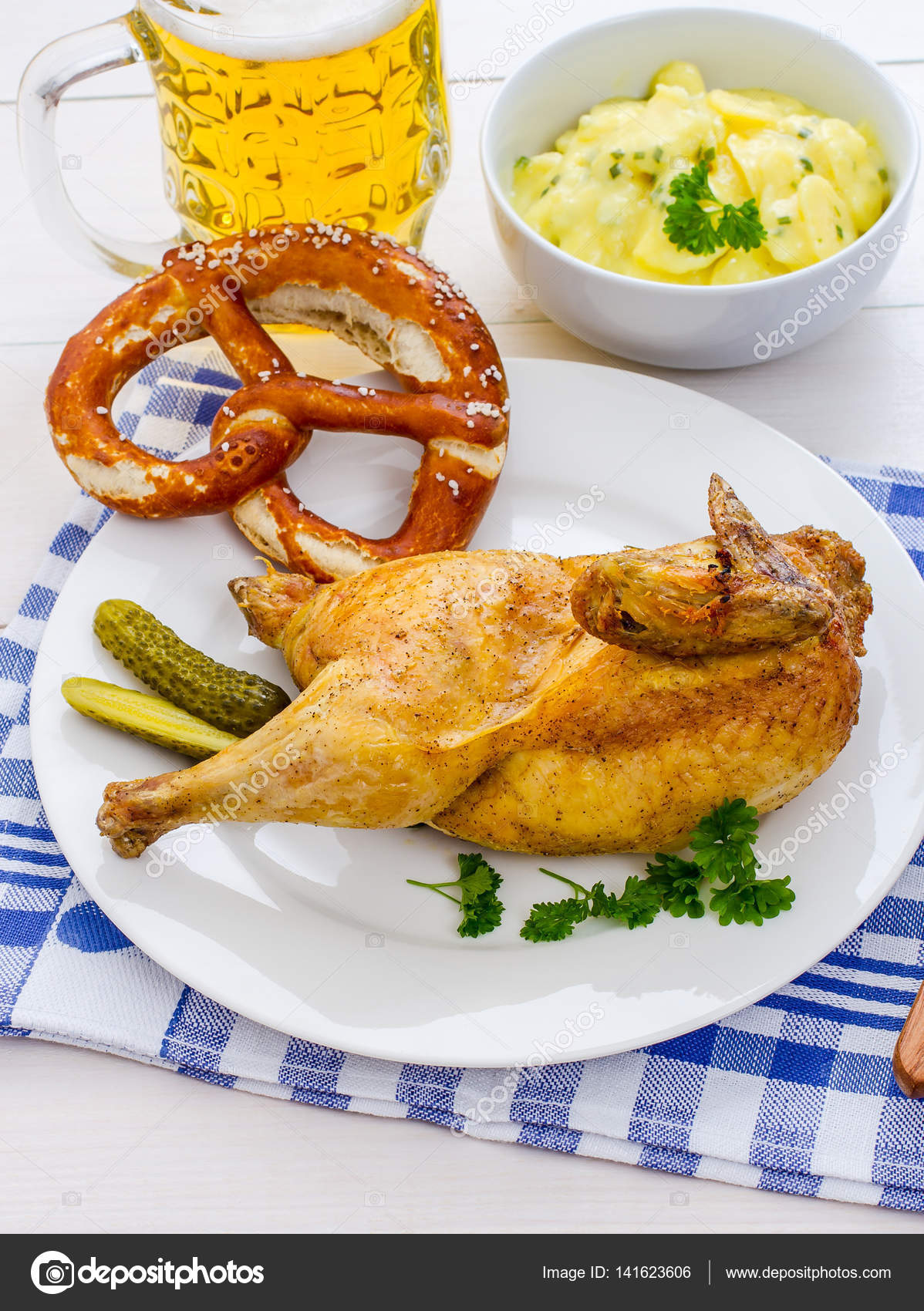 Tavuklu Patates Salatası Tavuklu Patates Salatası