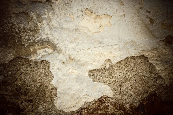 Brudna, porysowany stary ceglany mur — Zdjęcie stockowe
