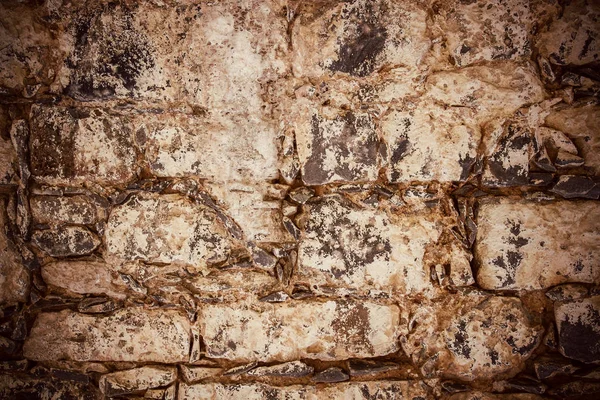Brudna, porysowany stary ceglany mur — Zdjęcie stockowe