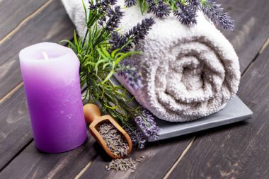 havlu lavanta tohumu ve çiçekler 