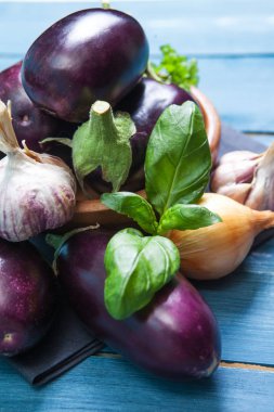 Taze sağlıklı patlıcan 