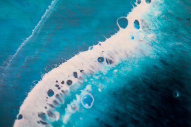 Orijinal epoksi reçine sanatının bir parçası.