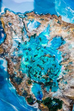 Orijinal epoksi reçine sanatının bir parçası.