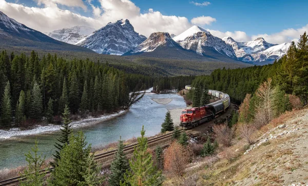 Banff, Kanada 'da Vadide Tren