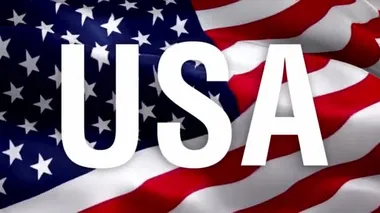 Birleşik Devletler bayrağı rüzgarda sallanıyor. ABD Bağımsızlık Günü bayrak sendikası, 4 Temmuz Amerikan Bayrakları 1080p Full HD görüntüler sallıyor. Birleşik bayrak ABD