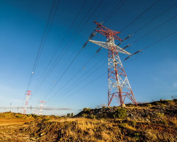 Electricidad Potencia Pilón —  Fotos de Stock