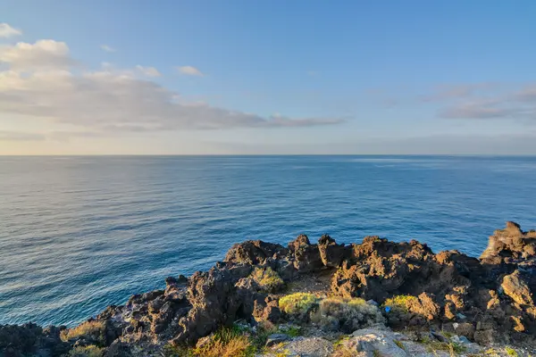 Dry Lava Coast Beach Atlantic Ocean — Stock Photo, Image