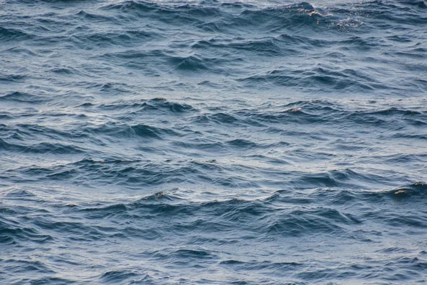 Blauw Stilstaand Zeewater Met Rimpel Natuurlijke Achtergrond Fototextuur — Stockfoto