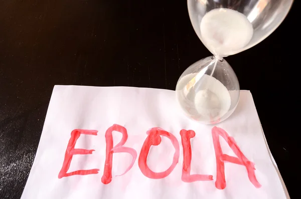 Woord Ebola Tekst Geschreven Met Bloed Een Witboek — Stockfoto