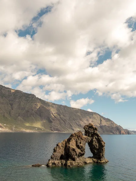 西班牙El Hierro加那利群岛的Roque Bonanza海滩 — 图库照片