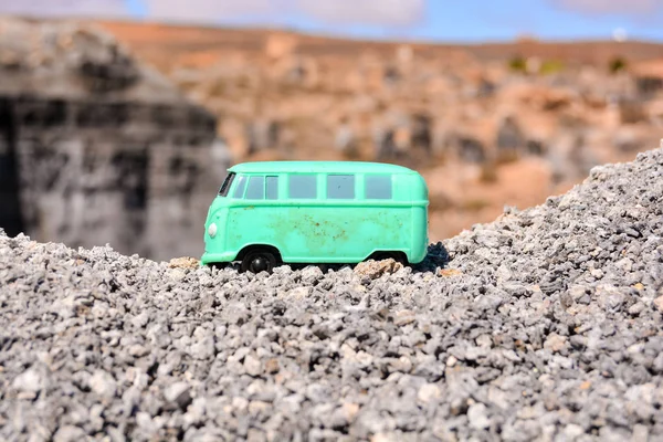 Object in the Dry Desert — Stock Photo, Image