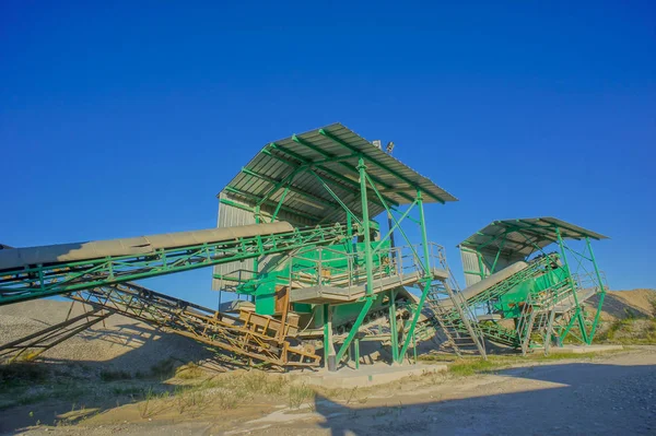 Pedreira de cascalho industrial — Fotografia de Stock