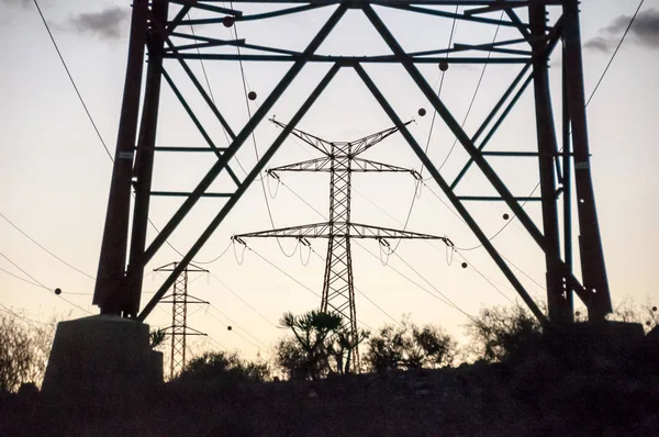 High Voltage Electric Transmission Tower — Stock Photo, Image