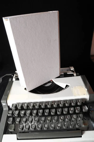 Travel Vintage Typewriter — Stock Photo, Image