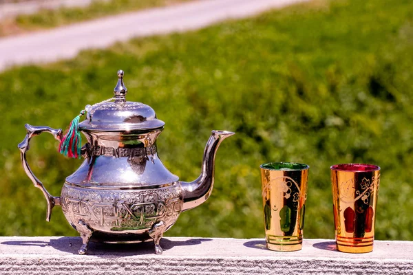 Caraffa da tè caraffa caraffa in stile orientale — Foto Stock