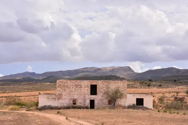Abandoned Desert House Exterior — Stock Photo, Image