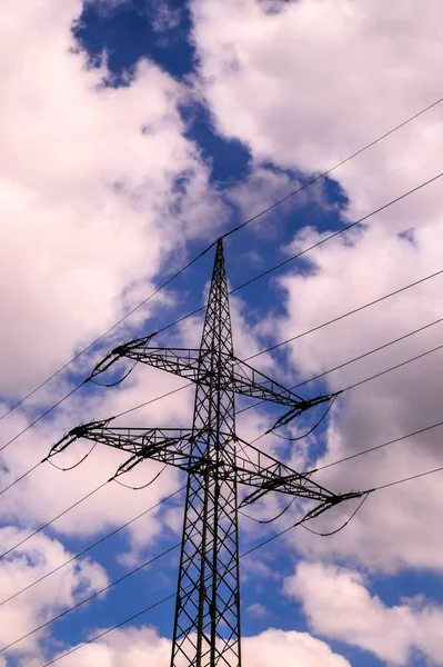 Torre de transmisión eléctrica de alto voltaje —  Fotos de Stock