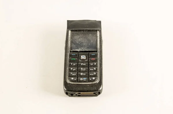 Крупный План Старинного Объекта Сотового Телефона Белом Фоне — стоковое фото