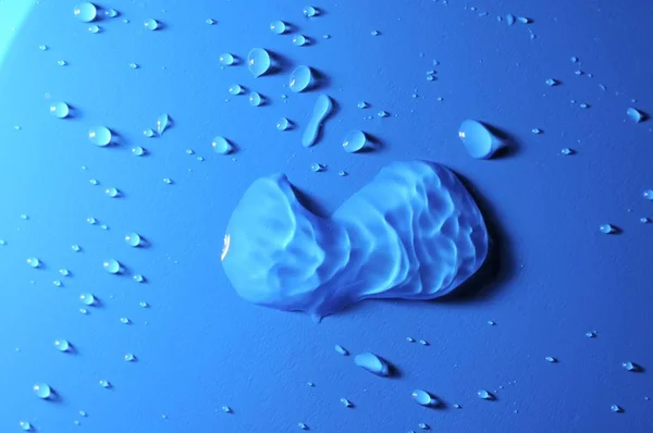 Some Water Drops Blue Textured Background — Stock Photo, Image