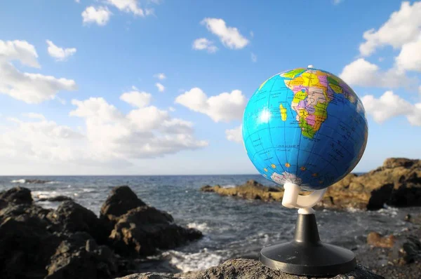 Forntida Vintage Globes Planet Earth Nära Atlanten — Stockfoto