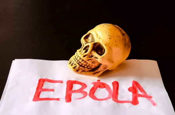Word Ebola Text Skriven Med Blod Vitbok — Stockfoto