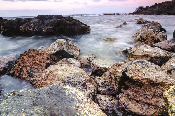 Tenerife Deki Deniz Kıyısı Nın Uzun Maruz Kalma Fotoğrafı — Stok fotoğraf