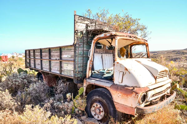 Rusty Abandoned Truck Desert Isole Canarie Spagna — Foto Stock