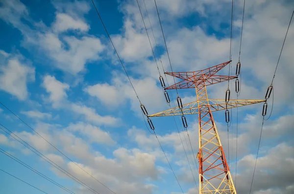 Pylon Energia Torre Transmissão Elétrica Alta Tensão — Fotografia de Stock