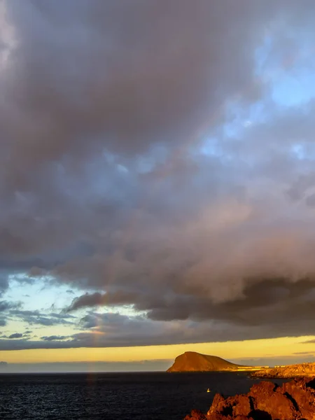 Paysage dans les îles tropicales volcaniques des Canaries Espagne — Photo