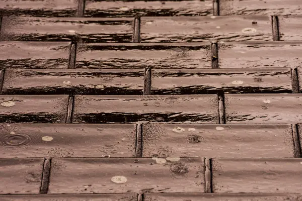 现代瓷砖屋顶 — 图库照片