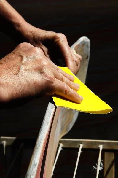 Restore Old Skateboard Yellow Sandpaper — Stock Photo, Image