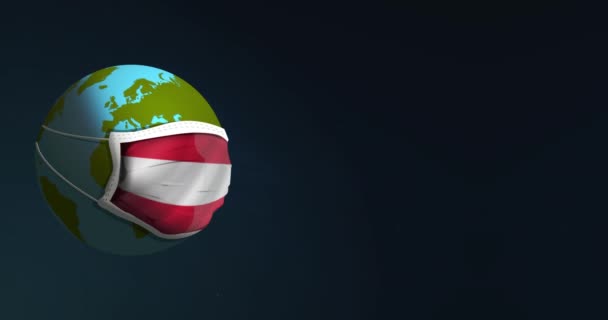 Terra globo respirando enquanto vestindo em máscara facial médica com bandeira austríaca sobre ele para a proteção de bactérias ou vírus. Conceito de coronavírus pandêmico. Isolado em fundo preto . — Vídeo de Stock