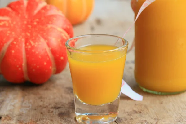 Suco de abóbora com fresco — Fotografia de Stock